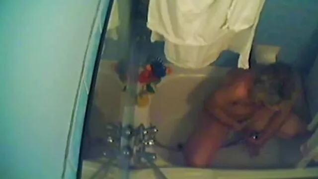 Kitty a aimé la video film porno lesbienne rêverie