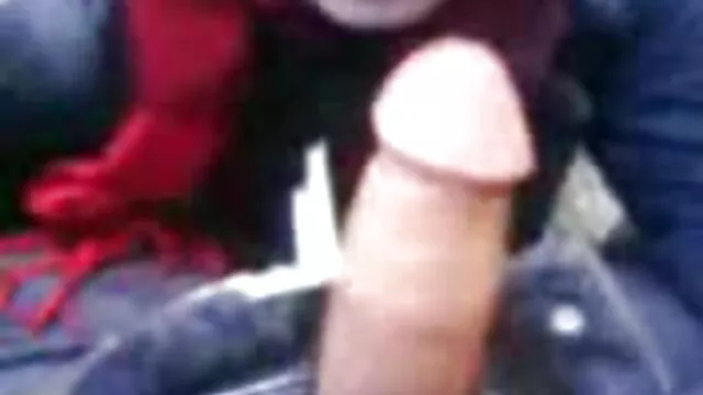 J'ai mis ma bien-aimée sur un jeûne alors qu'il n'y avait pas vidéo lesbienne x d'acheteurs, mais le pauvre n'a pas eu le temps de finir