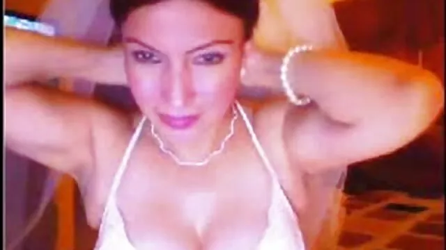 Lia regarder film porno lesbienne Taylor