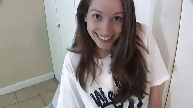 Laura lion xlesbiene